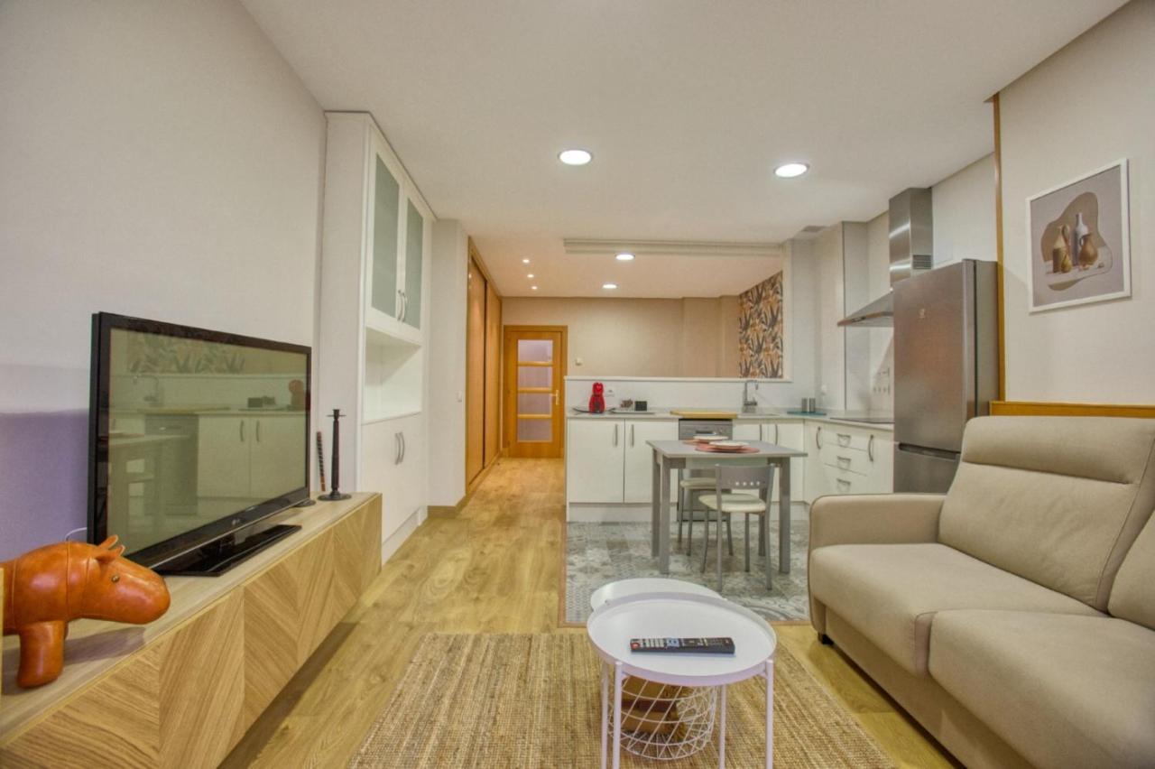 El Loft De Berta Apartment Oviedo Luaran gambar
