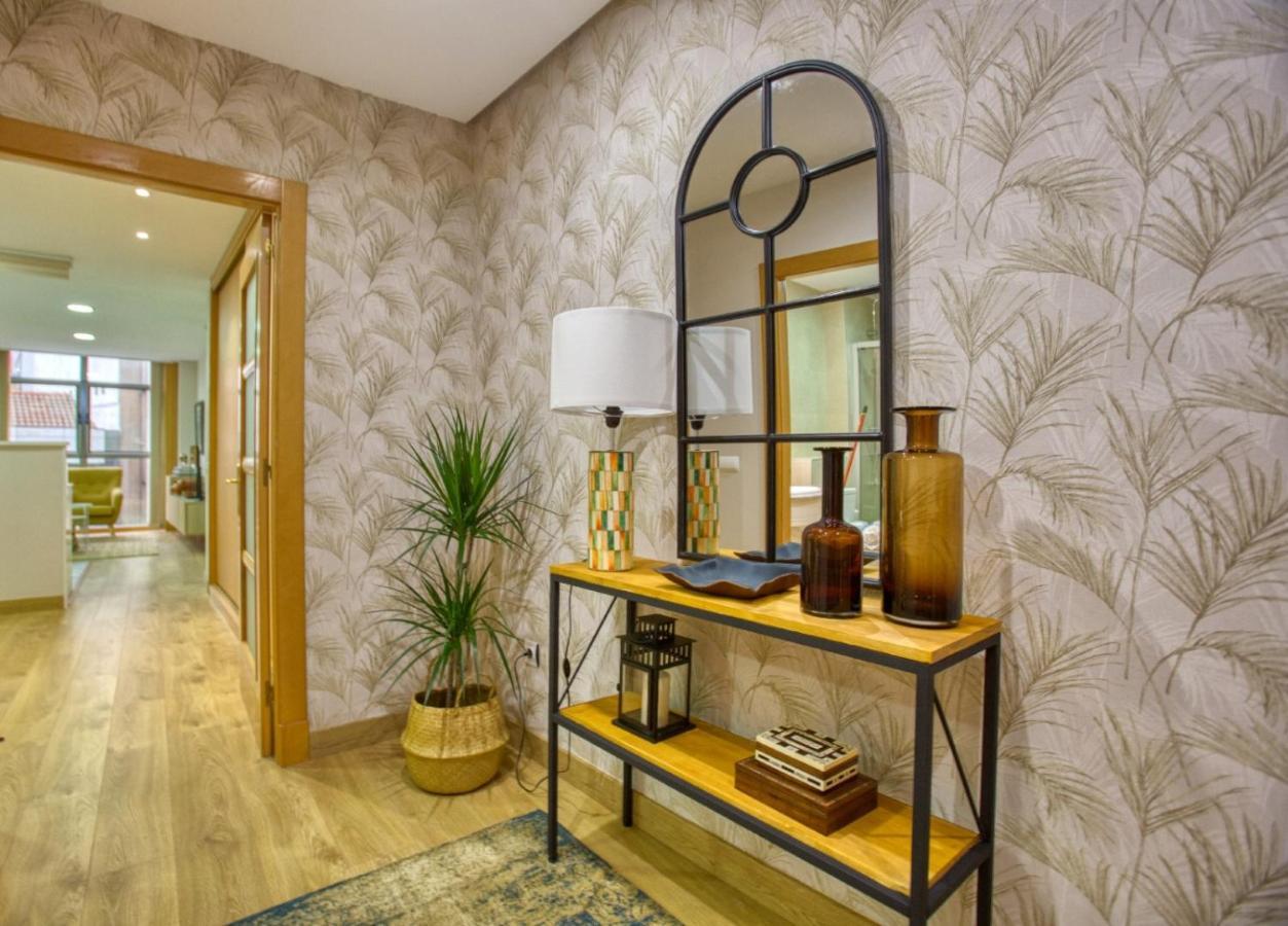 El Loft De Berta Apartment Oviedo Luaran gambar