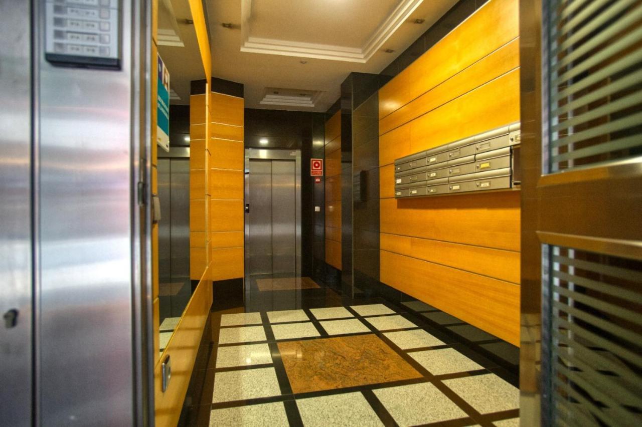 El Loft De Berta Apartment Oviedo Luaran gambar